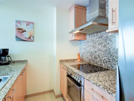 Appartement moderne à Roses avec terrasse et piscine - Photo 9