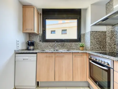 Appartement moderne 2 ch à Roses, à 100m de la plage - Photo 12