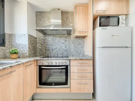 Appartement moderne 2 ch à Roses, à 100m de la plage - Photo 13