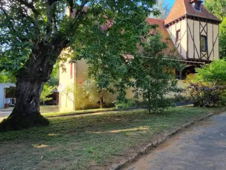 Maison familiale rénovée avec grand jardin et animaux acceptés - Photo 1