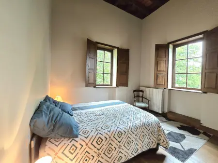 Maison familiale rénovée avec grand jardin et animaux acceptés - Photo 3