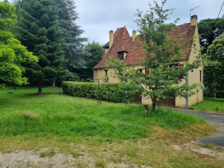 Maison familiale rénovée avec grand jardin et animaux acceptés - Photo 15