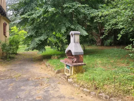 Maison familiale rénovée avec grand jardin et animaux acceptés - Photo 16