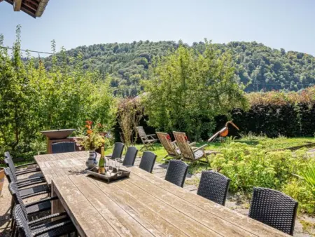 Léoras Cocoon, Beau chalet rénové avec poêle, billard & sauna - Photo 2