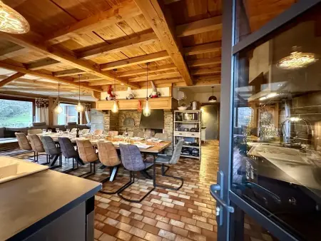 Léoras Cocoon, Beau chalet rénové avec poêle, billard & sauna - Photo 11