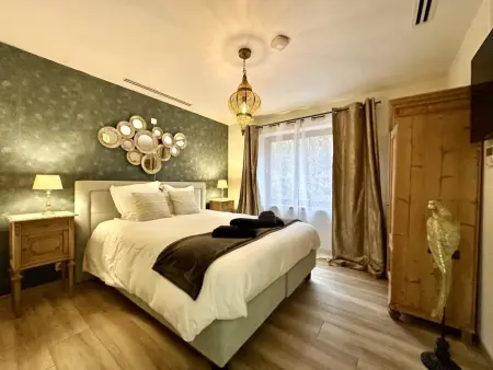 Léoras Cocoon, Beau chalet rénové avec poêle, billard & sauna - Photo 25