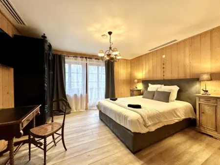 Léoras Cocoon, Beau chalet rénové avec poêle, billard & sauna - Photo 27
