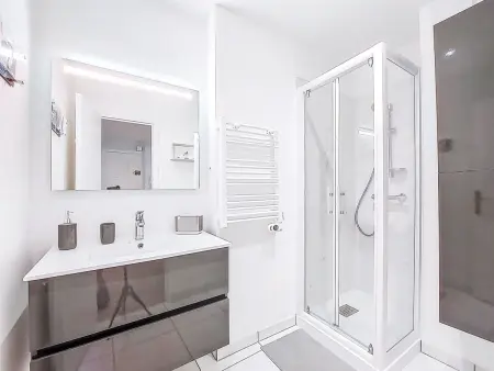 Port et plage à pied, linge inclus, Appartement 2 personnes à Le Pouliguen - Photo 9