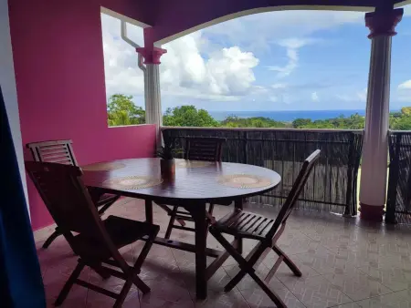 Appartement avec vue mer à Capesterre-Belle-Eau - Photo 3