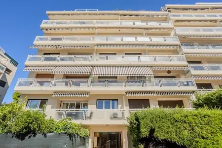 MB-2-PINS-M, Appartement lumineux et climatisé avec vue sur mer - Antibes - Photo 5