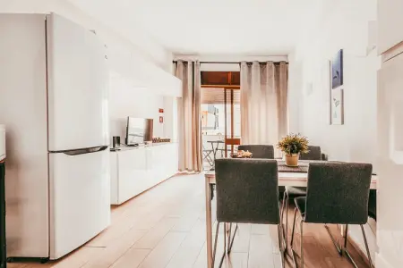 Beach House By Gt House, Joyau de Lisbonne, à pied jusqu'au Chiado - Photo 15
