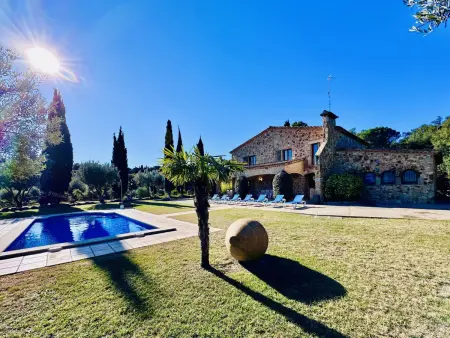 Maison de campagne en pierre avec piscine privée et grand jardin - Photo 5