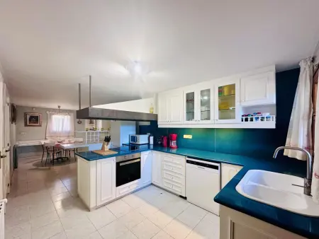 Maison de campagne en pierre avec piscine privée et grand jardin - Photo 11