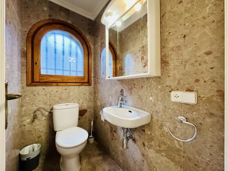 Maison de campagne en pierre avec piscine privée et grand jardin - Photo 16