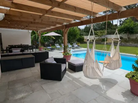 Superbe villa avec piscine chauffée et jardin à 10 min du centre, pour 12 personnes - Photo 3