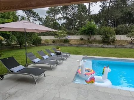 Superbe villa avec piscine chauffée et jardin à 10 min du centre, pour 12 personnes - Photo 4