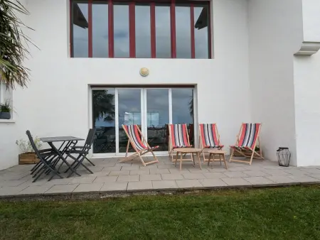 Superbe villa avec piscine chauffée et jardin à 10 min du centre, pour 12 personnes - Photo 5