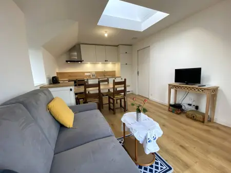 Maison à louer avec balcon et WIFI près de la plage à Perros-Guirec - Photo 6