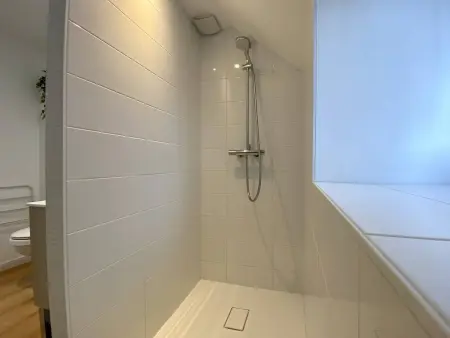 Maison à louer avec balcon et WIFI près de la plage à Perros-Guirec - Photo 7