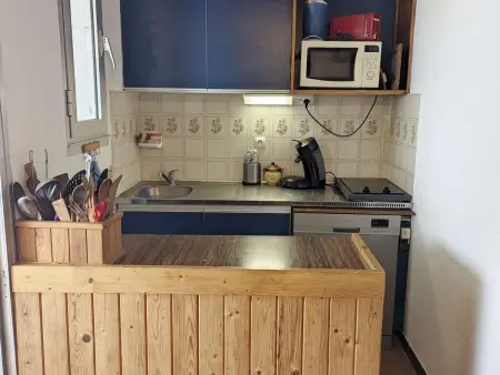 Studio mezzanine à Marseillan Plage, accès direct plage, parking, petit budget - Photo 2