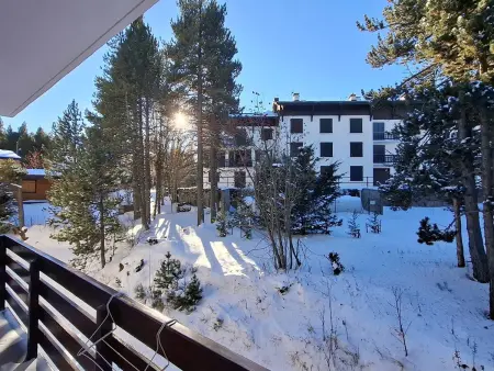 Charmant 2 Pièces Lumineux avec Balcon en Montagne - Photo 6
