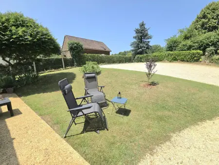 Maison en Dordogne avec Terrasse et Jardin, proche de Sarlat - Photo 3