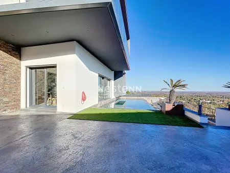 Villa contemporaine avec piscine à débordement privative - Photo 18