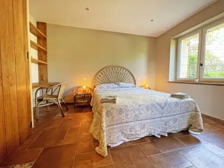 Maison en pierre avec terrasse paisible et piscine chauffée - Photo 10