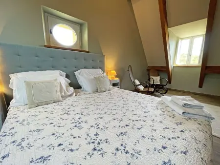 Maison en pierre avec terrasse paisible et piscine chauffée - Photo 14