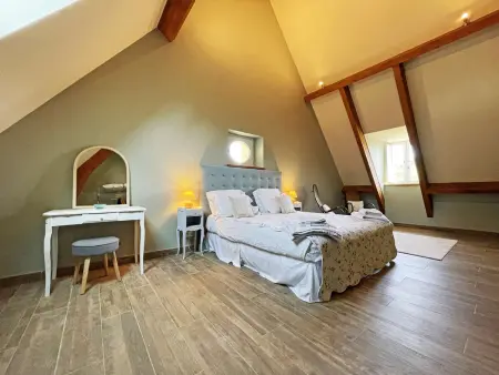 Maison en pierre avec terrasse paisible et piscine chauffée - Photo 15