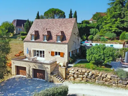 Maison en pierre avec terrasse paisible et piscine chauffée - Photo 26