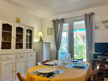 Hyères T3 Jardin, 4 Pers., Parking, Proche Plages - Photo 4