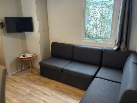 Grand Mobil-Home Calme avec Terrasse et Parking, Maison 8 personnes à Saint Hilaire de Riez - Photo 4