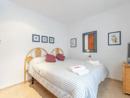 Appartement bord de mer à Empuriabrava, 6 pers., piscine commune, parking - Photo 16
