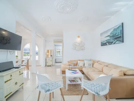 Villa familiale à Empuriabrava avec piscine privée - Photo 2
