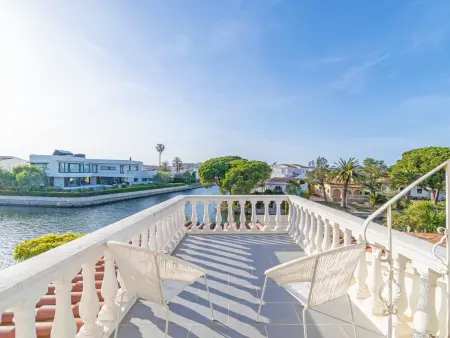 Villa familiale à Empuriabrava avec piscine privée - Photo 14