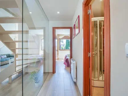 Villa moderne à Empuriabrava avec piscine privée, jardin, barbecue et climatisation, idéale pour familles - Photo 18
