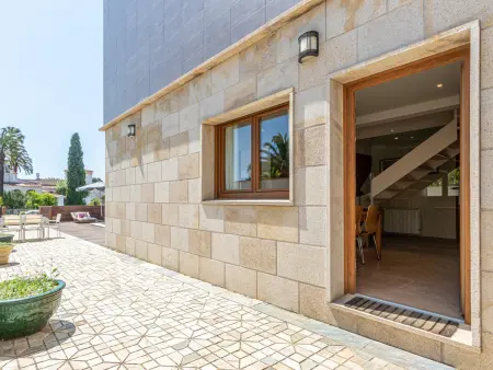 Villa moderne à Empuriabrava avec piscine privée, jardin, barbecue et climatisation, idéale pour familles - Photo 35