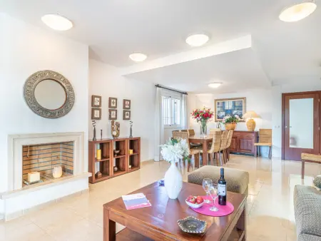 Superbe villa à Empuriabrava, 4 chambres, piscine privée, proche plage, pour 8 pers. - Photo 2