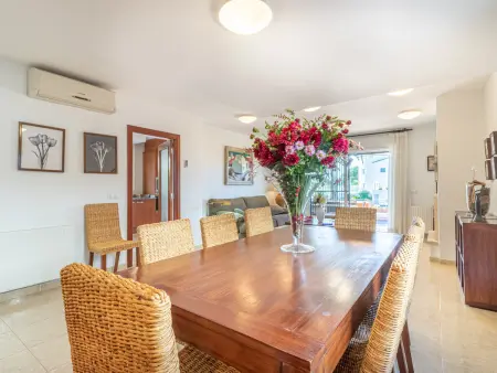 Superbe villa à Empuriabrava, 4 chambres, piscine privée, proche plage, pour 8 pers. - Photo 10