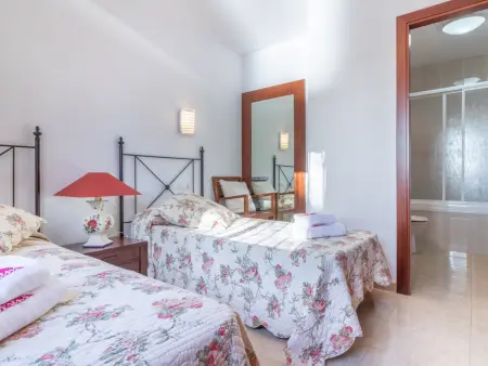 Superbe villa à Empuriabrava, 4 chambres, piscine privée, proche plage, pour 8 pers. - Photo 31
