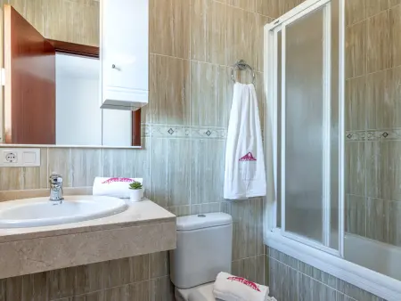 Grande villa à Empuriabrava avec piscine privée, 5 chambres pour 9 - Photo 11
