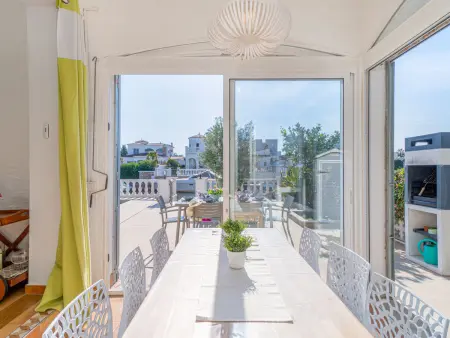 Villa lumineuse et confortable avec piscine privée à Empuriabrava - Photo 7
