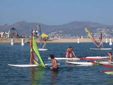 Appartement lumineux en bord de mer à Empuriabrava, idéal pour 6 personnes et famille - Photo 34