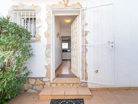 Villa avec Piscine Privée à 1500m de la Plage – 8 Pers., Garage et Amarre 12m - Photo 21