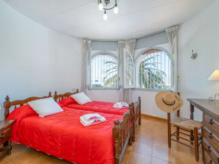 Villa avec Piscine Privée à 1500m de la Plage – 8 Pers., Garage et Amarre 12m - Photo 26