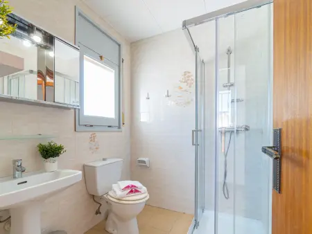Villa avec Piscine Privée à 1500m de la Plage – 8 Pers., Garage et Amarre 12m - Photo 29