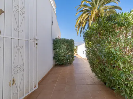Villa avec Piscine Privée à 1500m de la Plage – 8 Pers., Garage et Amarre 12m - Photo 32