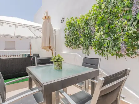 Appartement rénové 6 pers avec terrasse privée à 10m de la plage - Photo 9