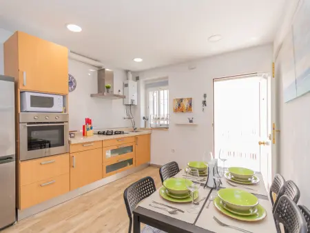 Appartement rénové 6 pers avec terrasse privée à 10m de la plage - Photo 12